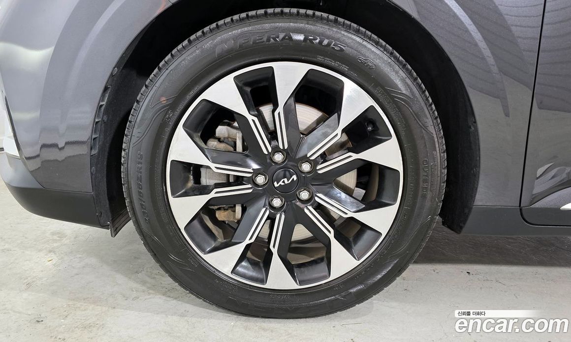 Kia Carnival 4th Gen фото 5