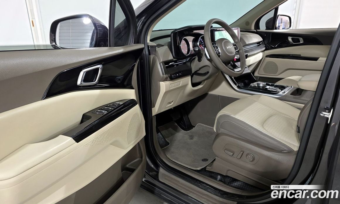 Kia Carnival 4th Gen фото 11