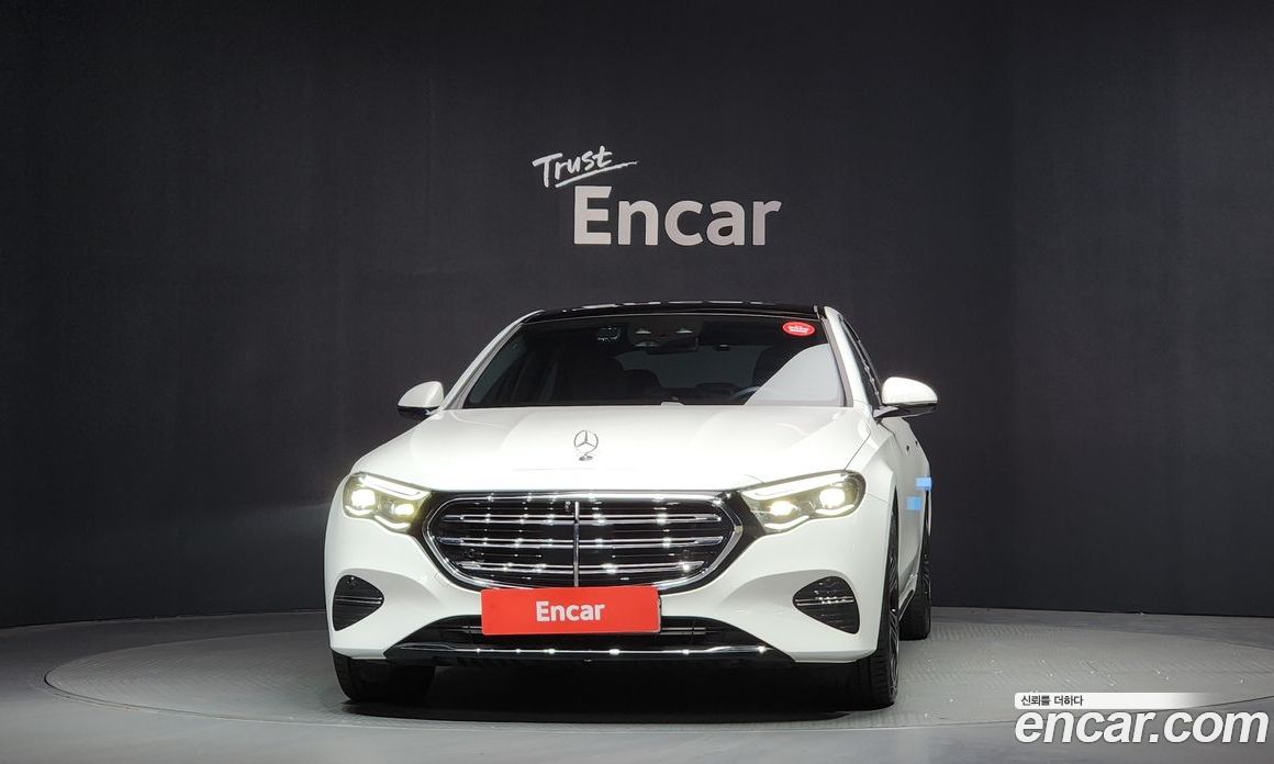 Mercedes-Benz E-Class W214 фото 3