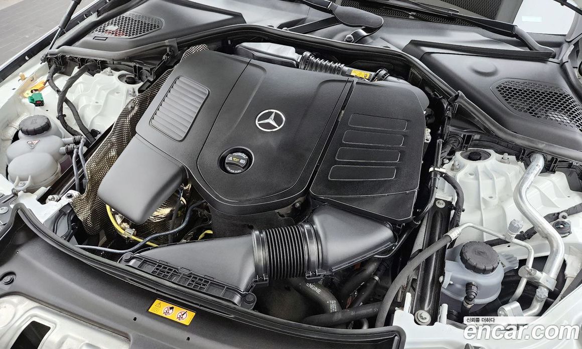 Mercedes-Benz E-Class W214 фото 6