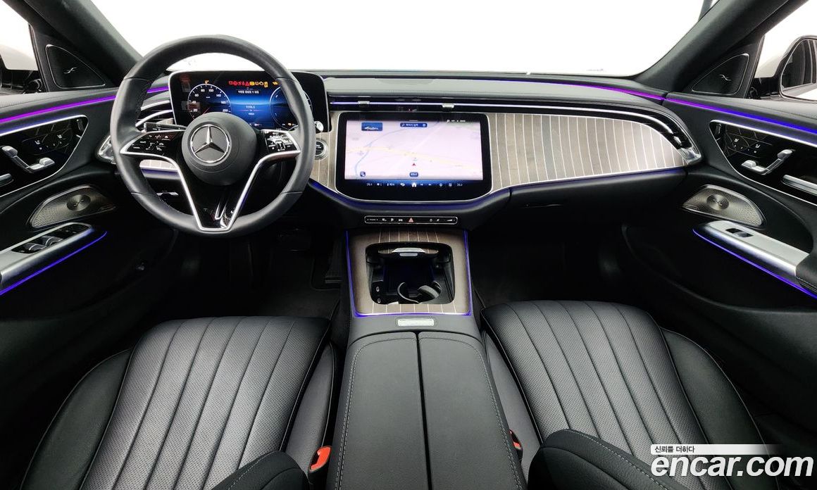 Mercedes-Benz E-Class W214 фото 7
