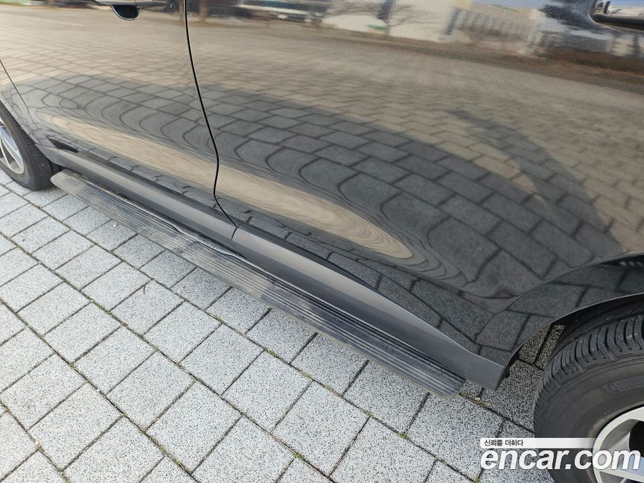Jaguar F-PACE фото 11