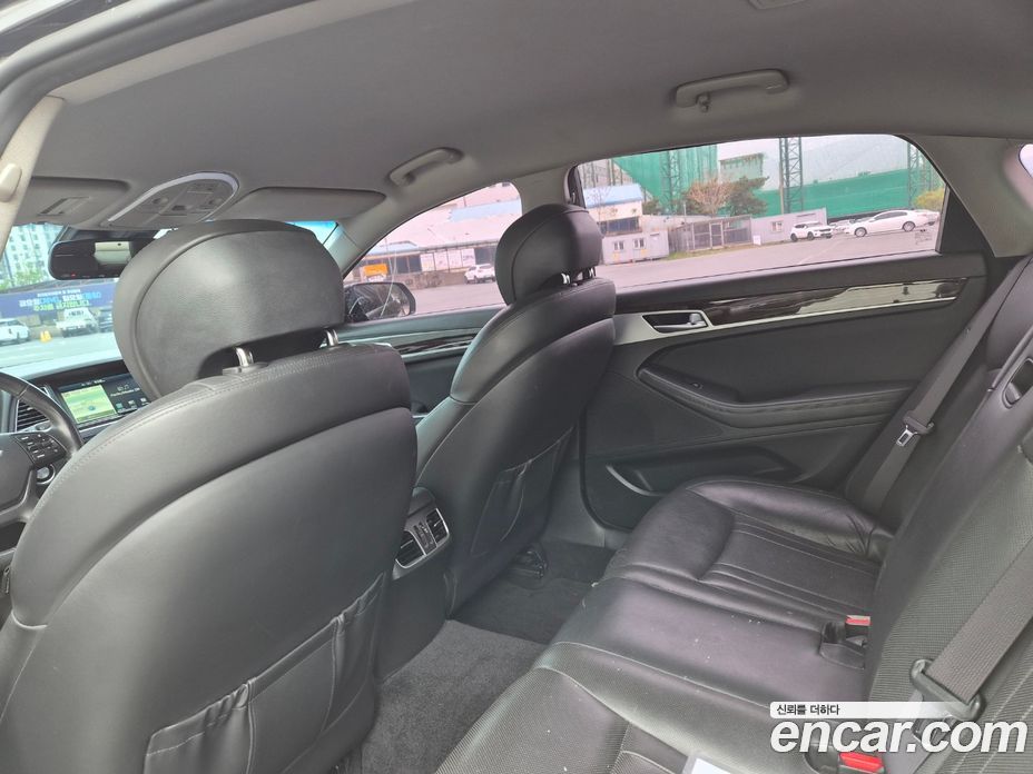Hyundai Genesis (DH) фото 18