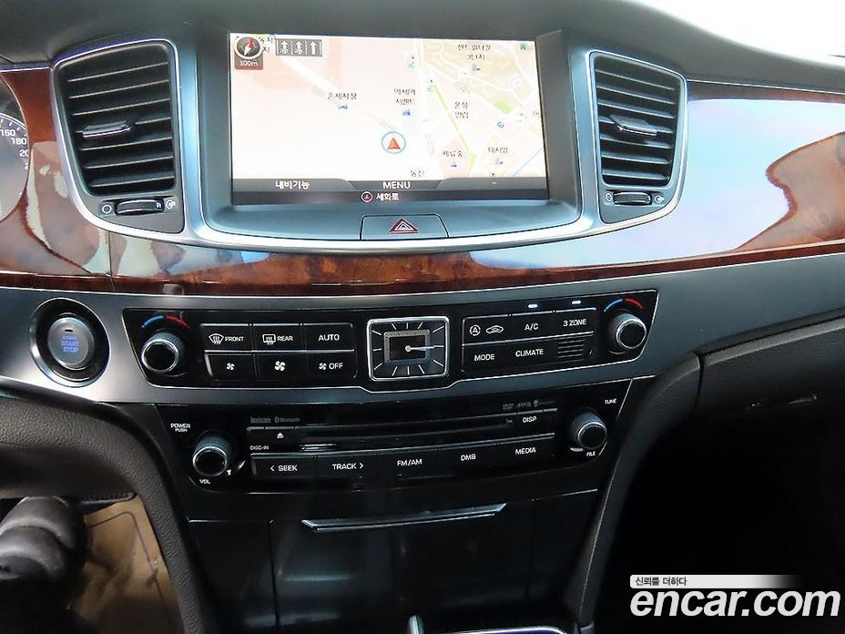 Hyundai Equus Restyling фото 12