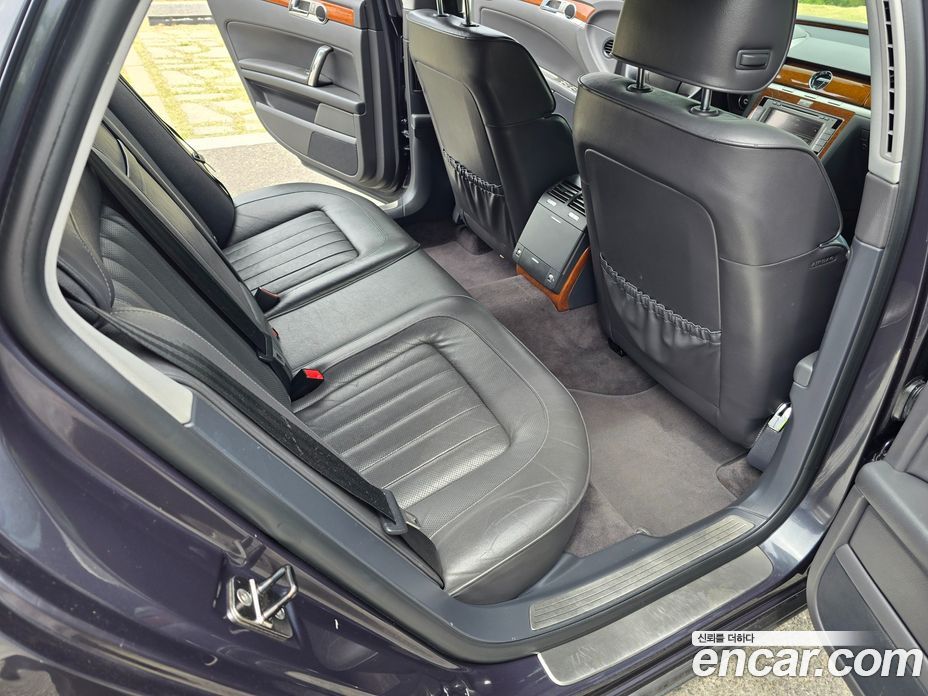 Volkswagen Phaeton фото 15