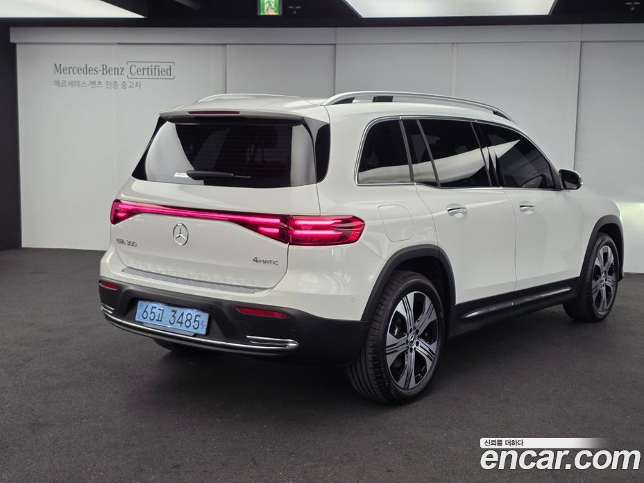 Mercedes-Benz EQB X243 фото 2