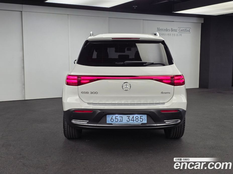 Mercedes-Benz EQB X243 фото 4