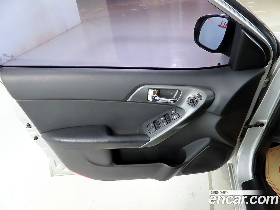 Kia Forte фото 13