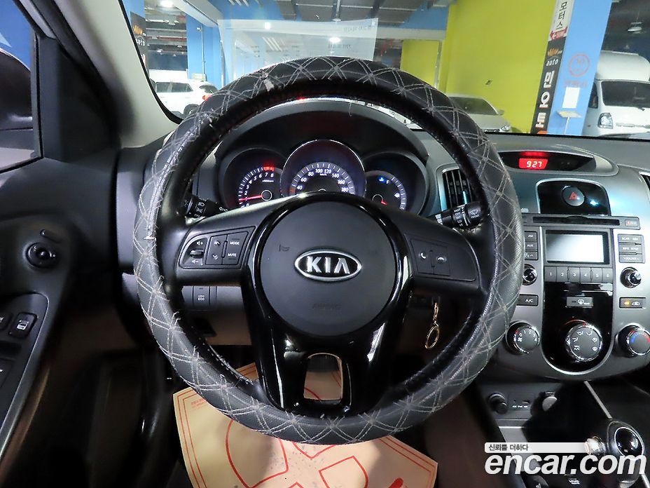 Kia Forte фото 16