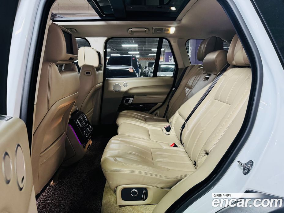 Land Rover Range Rover 4th Gen фото 11