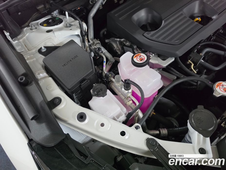 Lexus NX350h 2nd Gen фото 16
