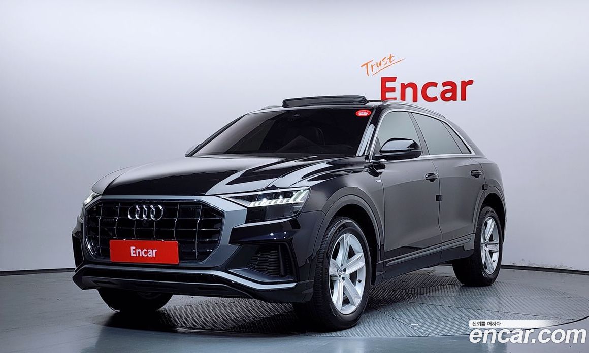 Audi Q8 (4M)
