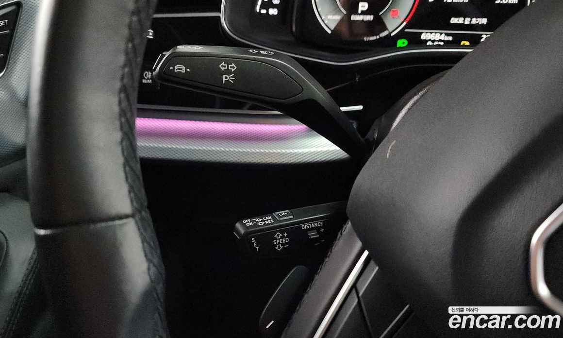 Audi Q8 (4M) фото 29