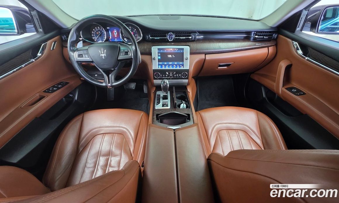 Maserati Quattroporte фото 7