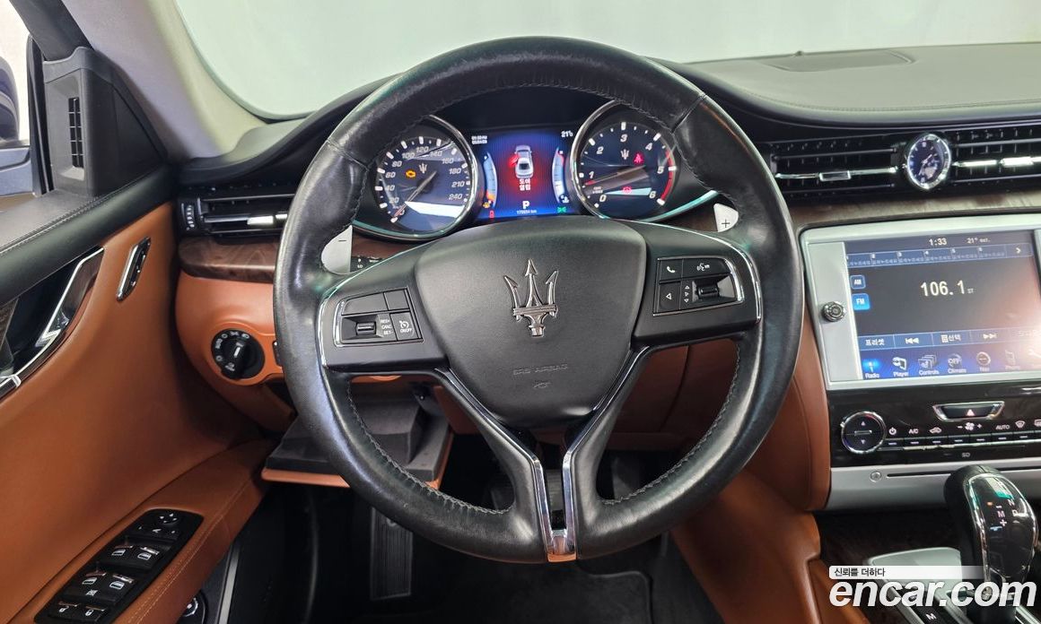 Maserati Quattroporte фото 13