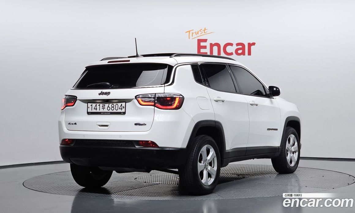 Jeep Compass 2nd Gen фото 2