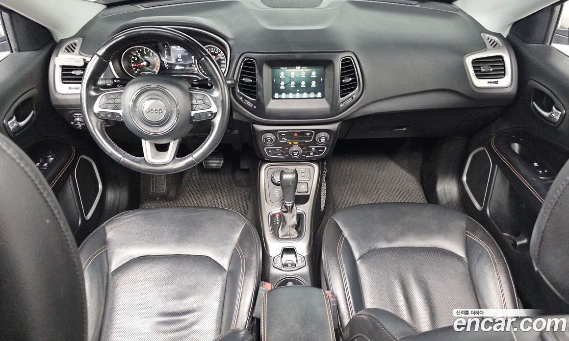 Jeep Compass 2nd Gen фото 7