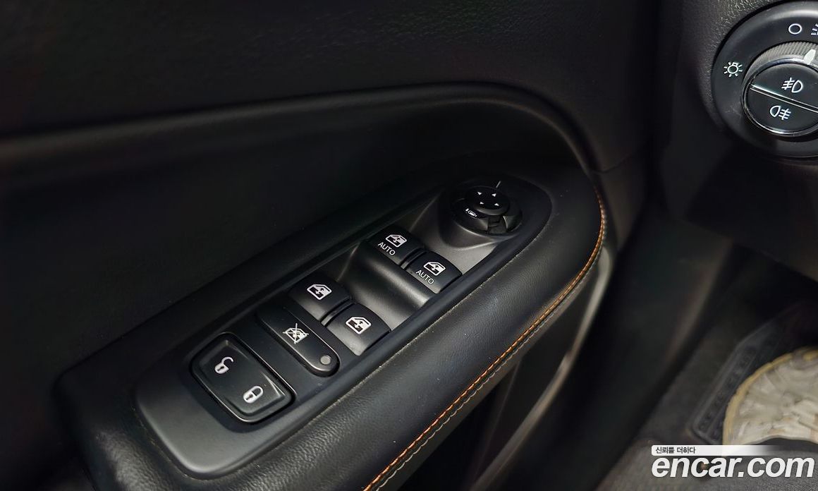 Jeep Compass 2nd Gen фото 33
