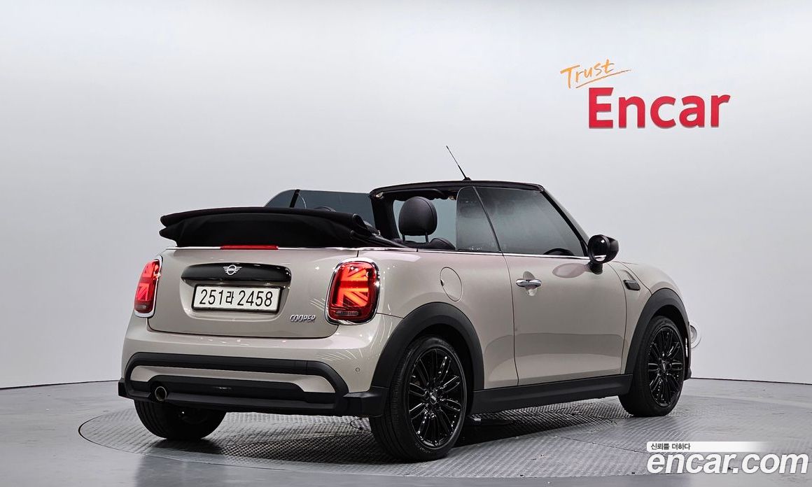 Mini Cooper Convertible фото 2