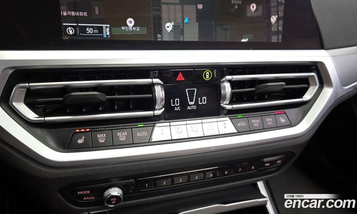 BMW 3-Series (G20) фото 30