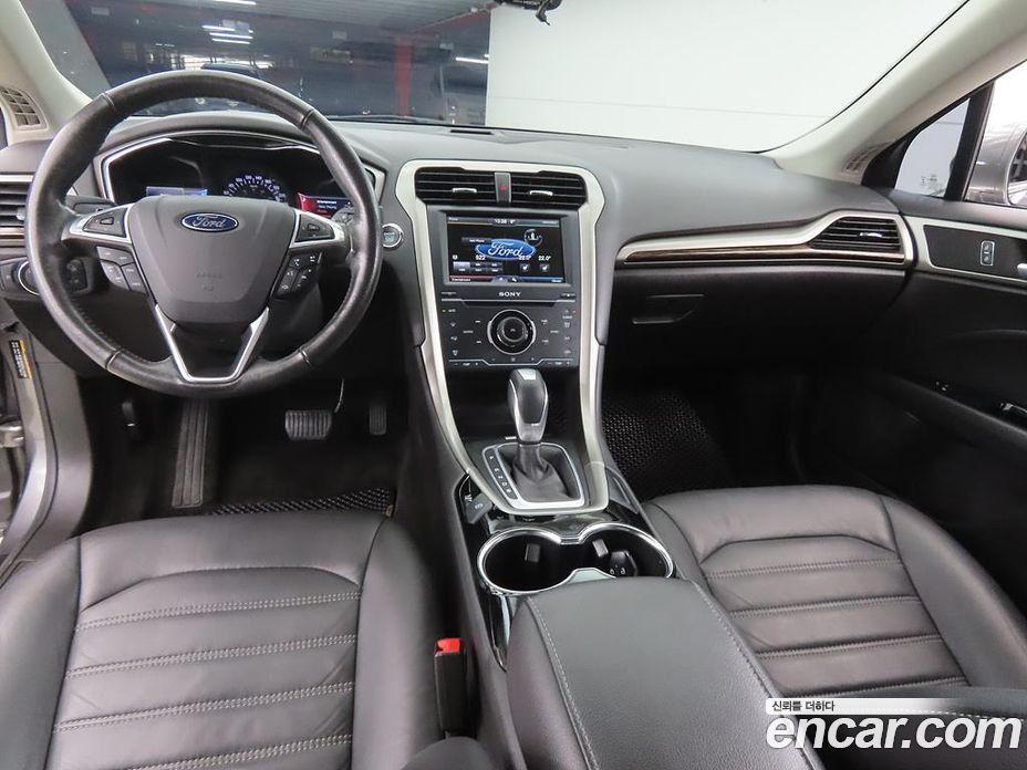 Ford Fusion фото 7