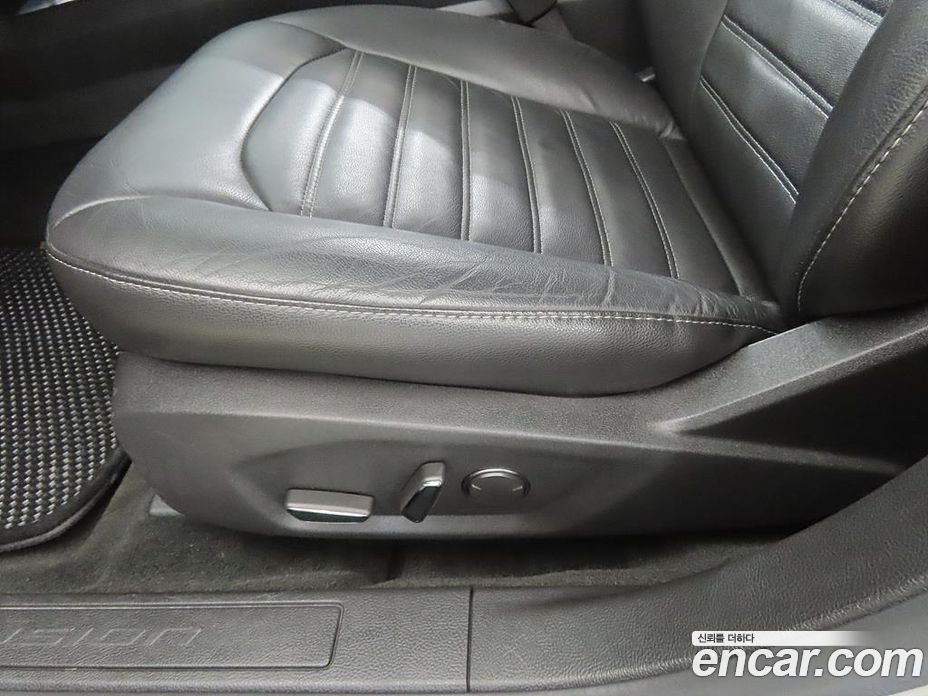 Ford Fusion фото 14