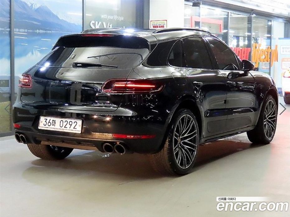 Porsche Macan фото 4