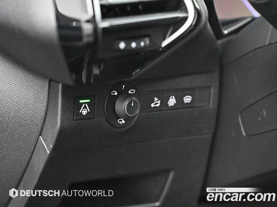 Citroen / DS DS7 Crossback фото 16