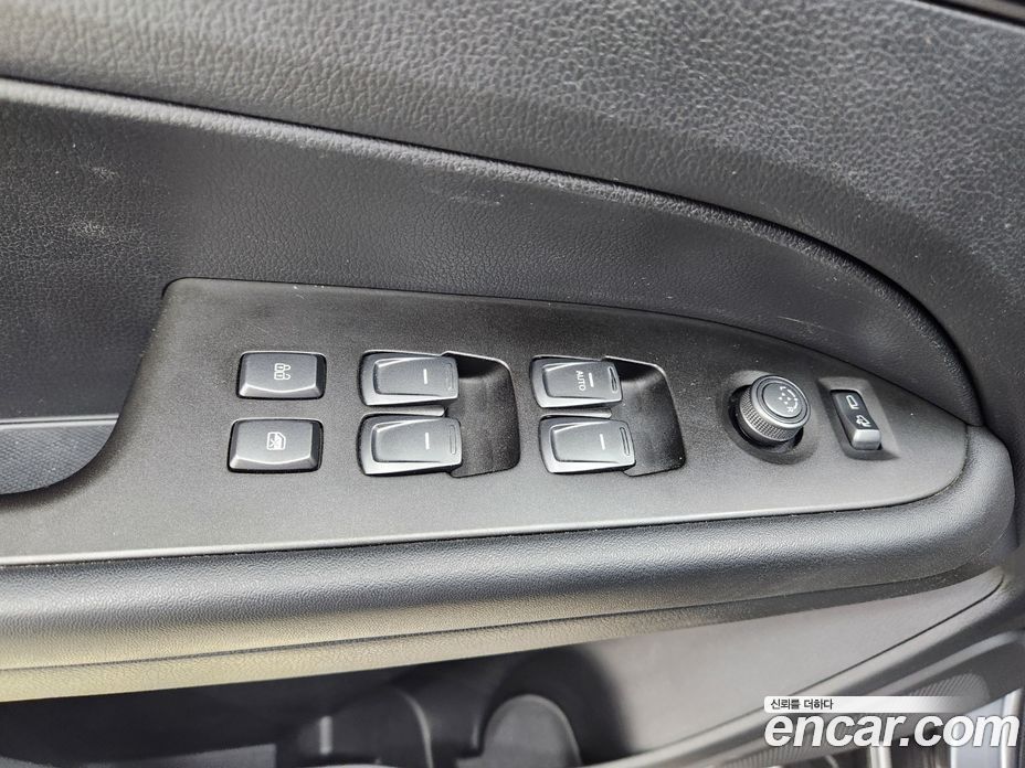 SsangYong (KG Mobility) Rexton Sports фото 16
