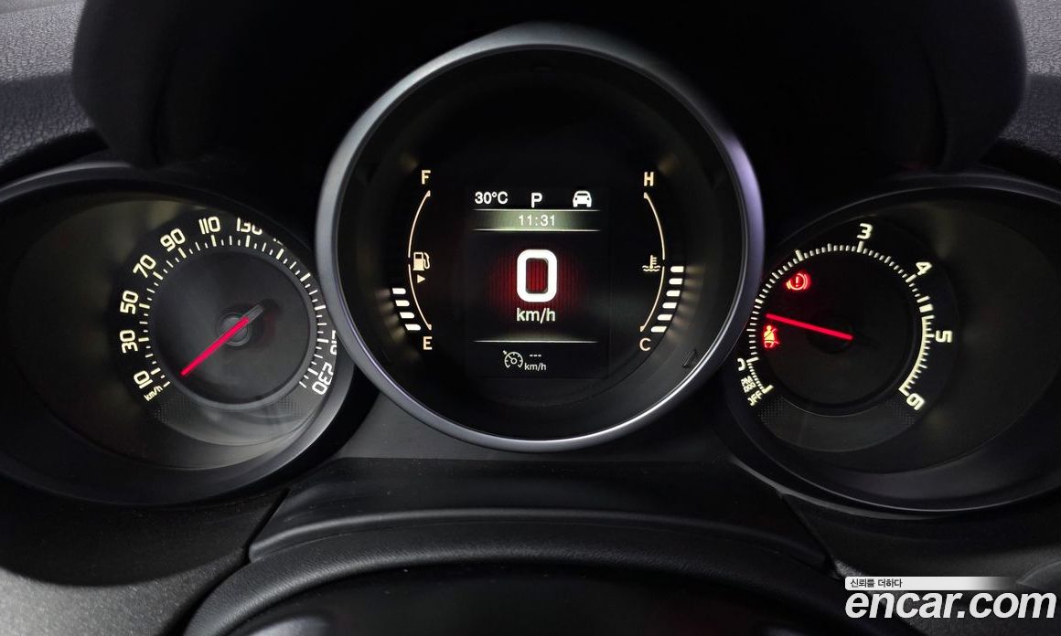 Fiat 500X фото 8