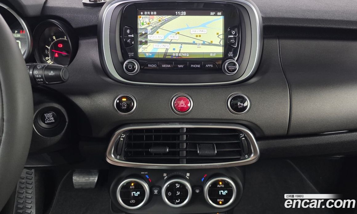 Fiat 500X фото 14