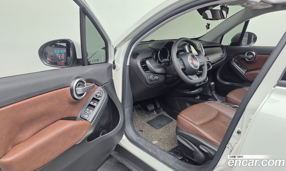Fiat 500X фото 10