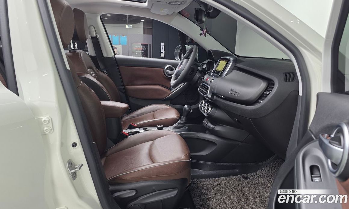 Fiat 500X фото 11