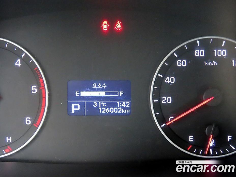 Hyundai Solati фото 11