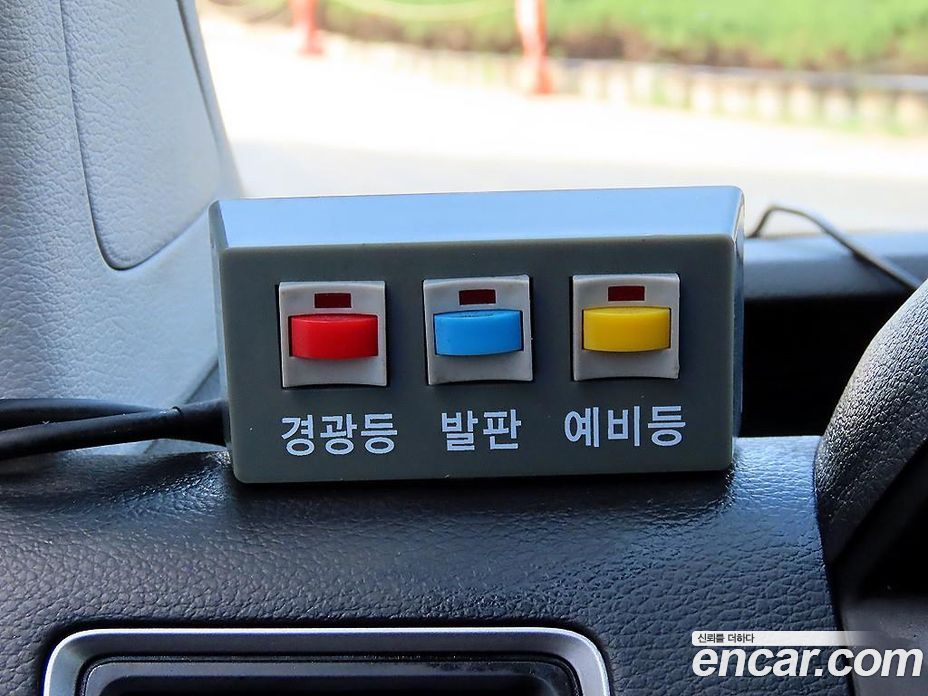 Hyundai Solati фото 15