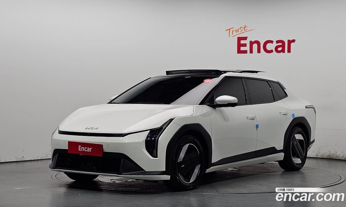 Kia EV4