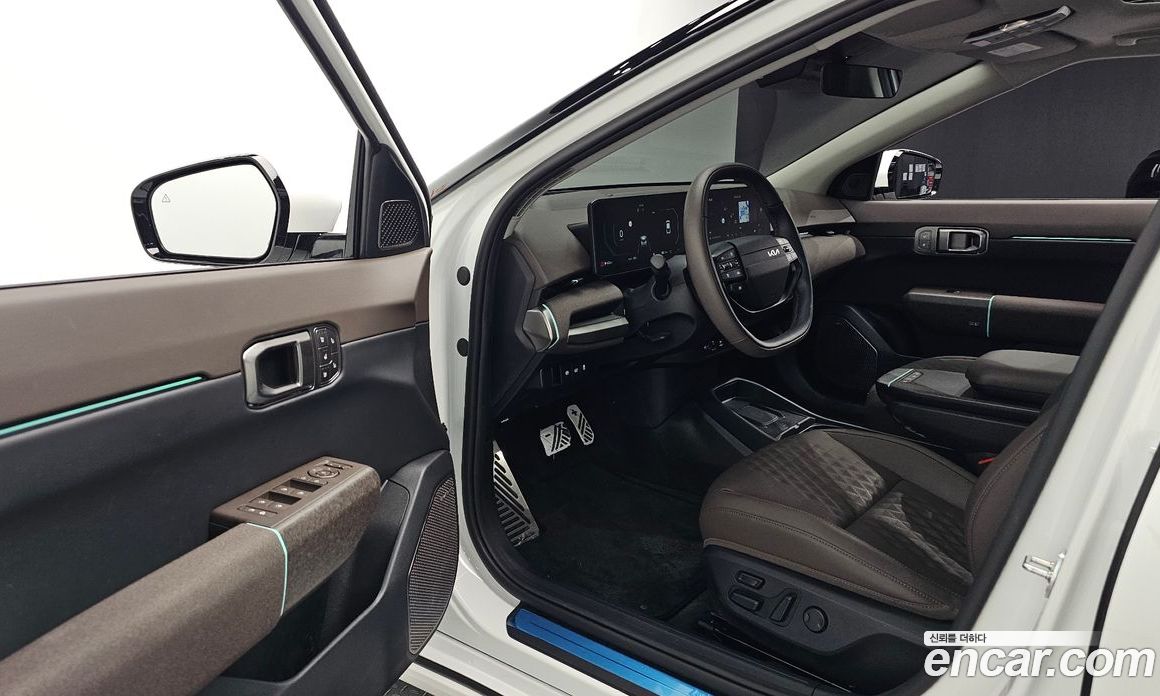 Kia EV4 фото 10