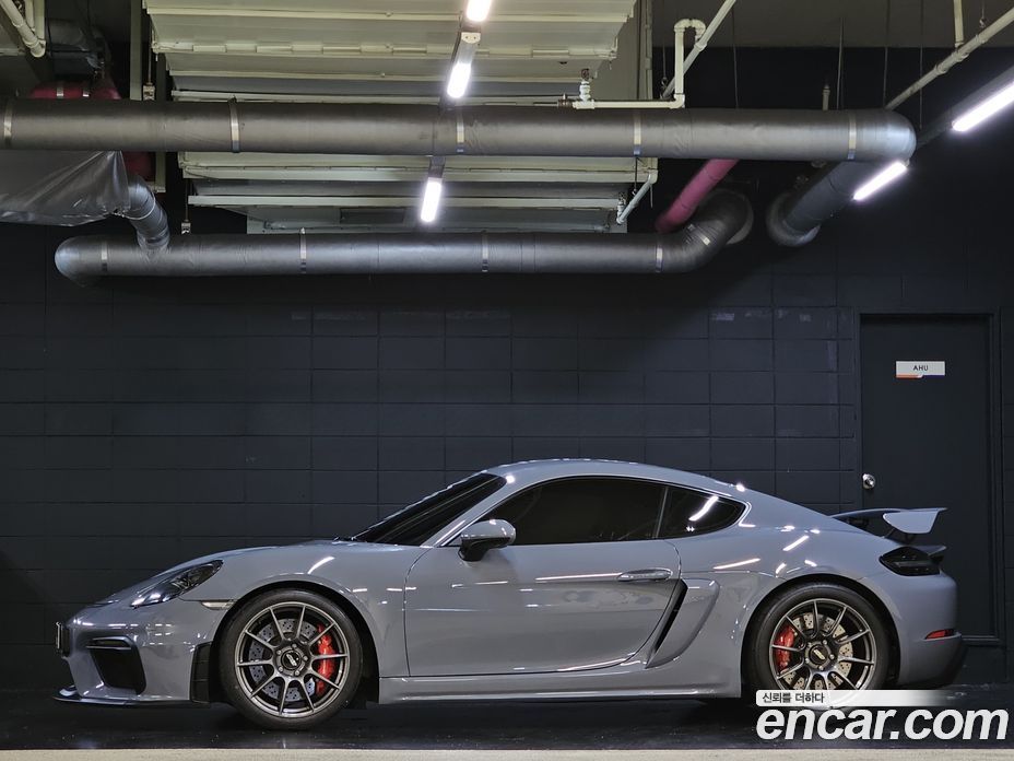 Porsche 718 Cayman фото 3