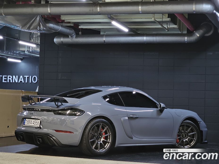 Porsche 718 Cayman фото 5
