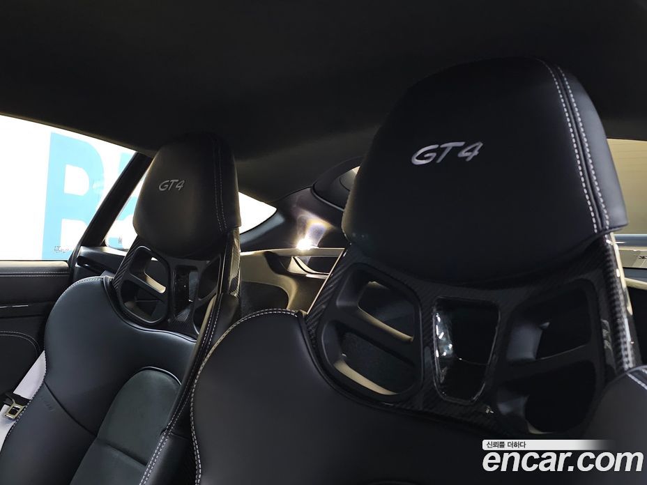 Porsche 718 Cayman фото 11