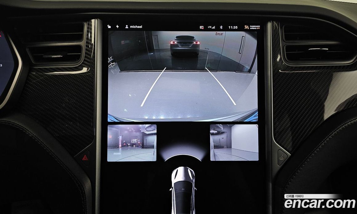 Tesla Model S фото 15