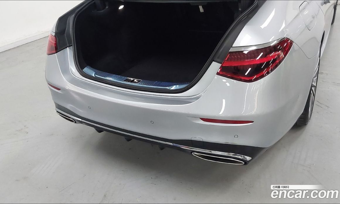 Mercedes-Benz S-Class W223 фото 11