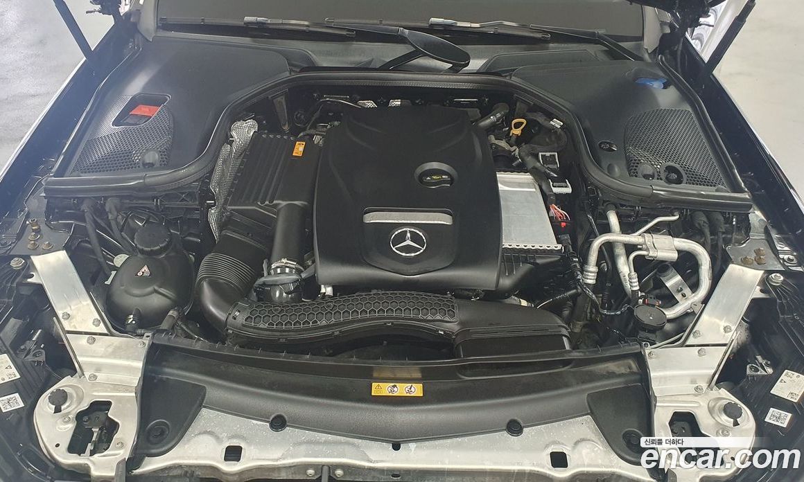 Mercedes-Benz E-Class W213 фото 6