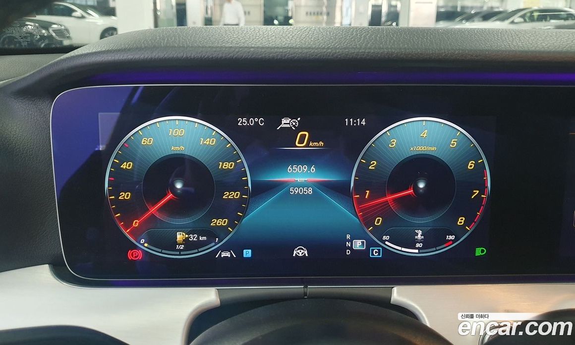 Mercedes-Benz E-Class W213 фото 8