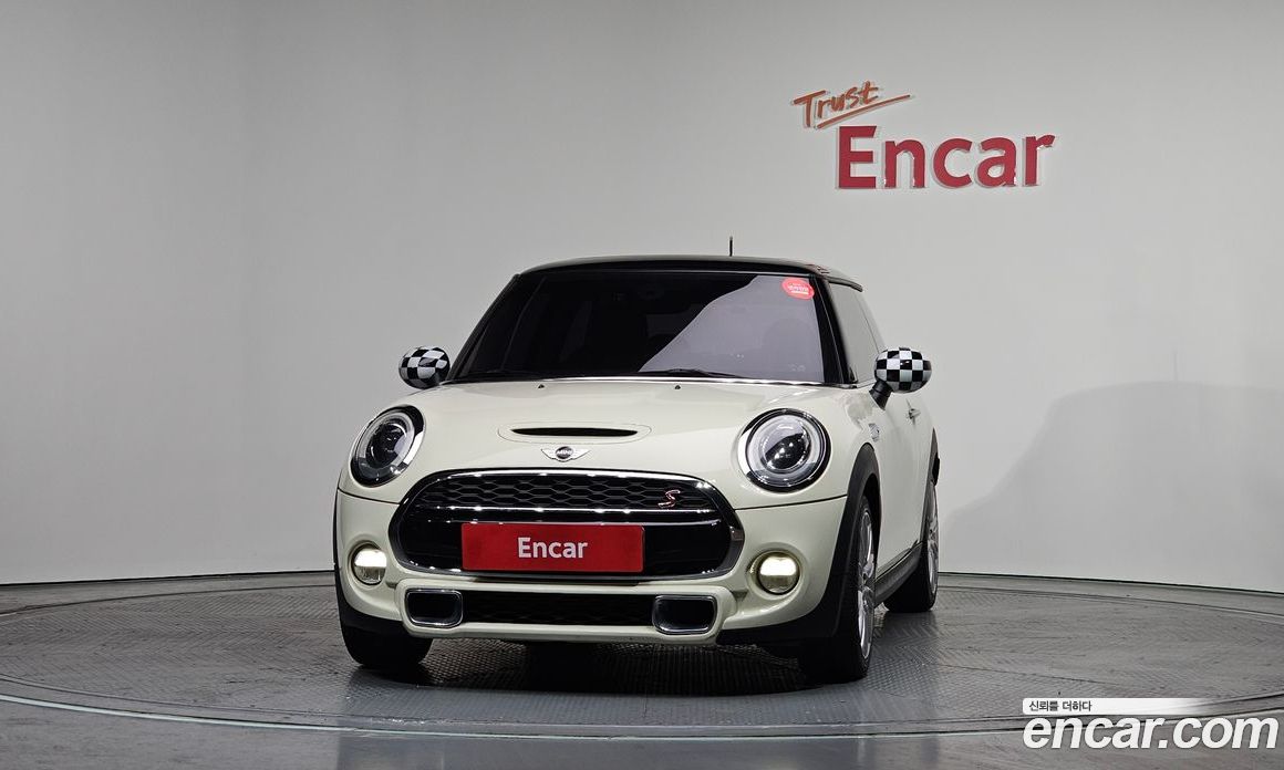 Mini Cooper S фото 3