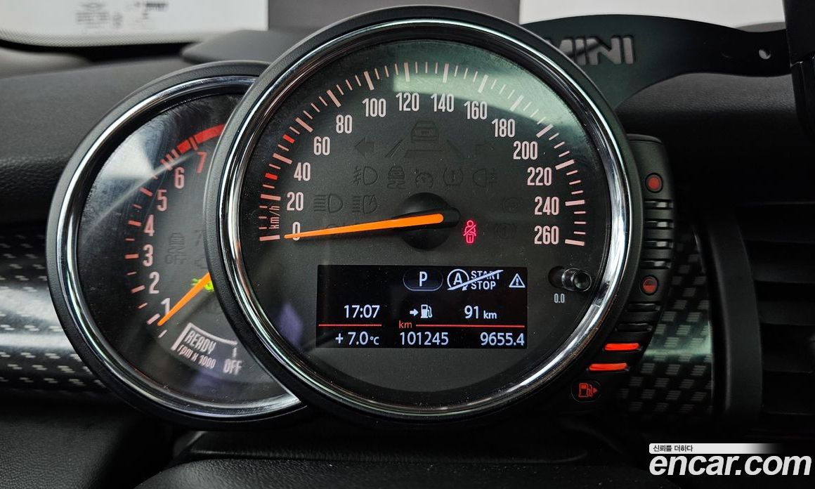 Mini Cooper S фото 8