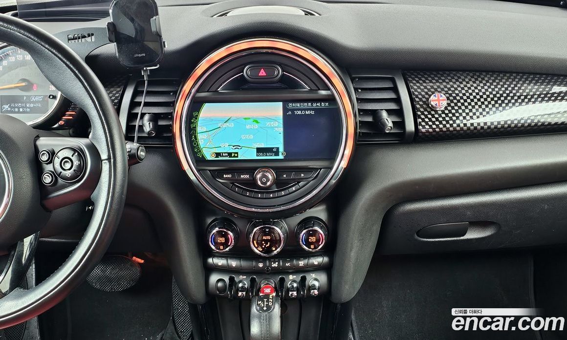 Mini Cooper S фото 14