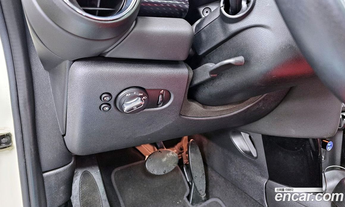 Mini Cooper S фото 16