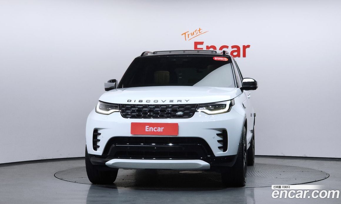 Land Rover Discovery 5 фото 2