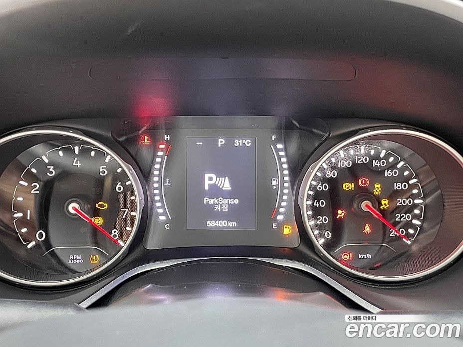 Jeep Compass 2nd Gen фото 8